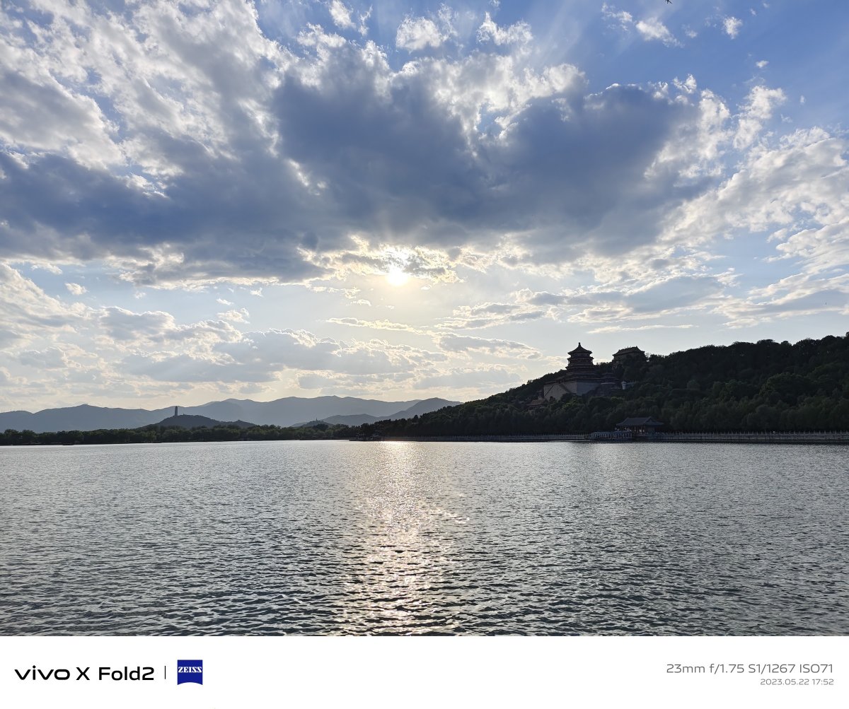 vivoxfold2全能折叠旗舰,vivo折叠手机xfold2评测拍照