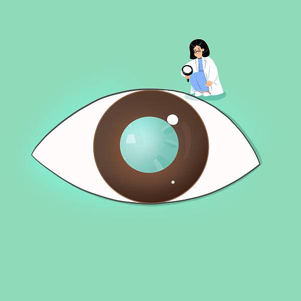 婴儿刚出生就发现先天性青光眼,婴儿青光眼视频