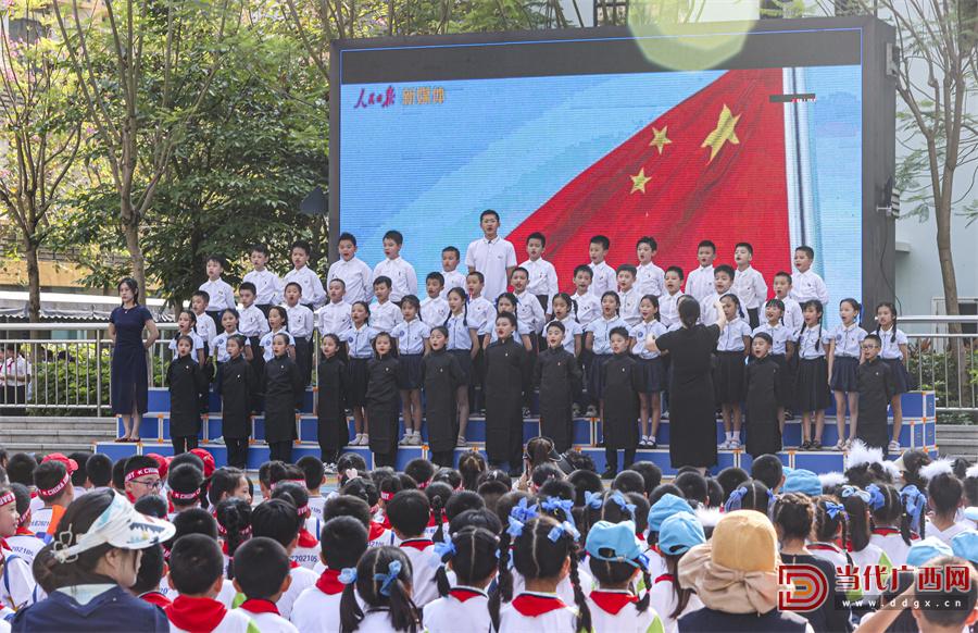 童心飞扬梦想起航,童心飞扬歌声嘹亮