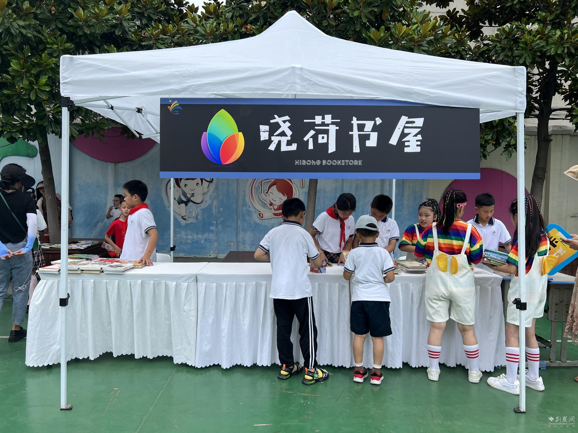 享受科技文化盛宴汉南区育才小学学子“解锁”快乐“六·一”