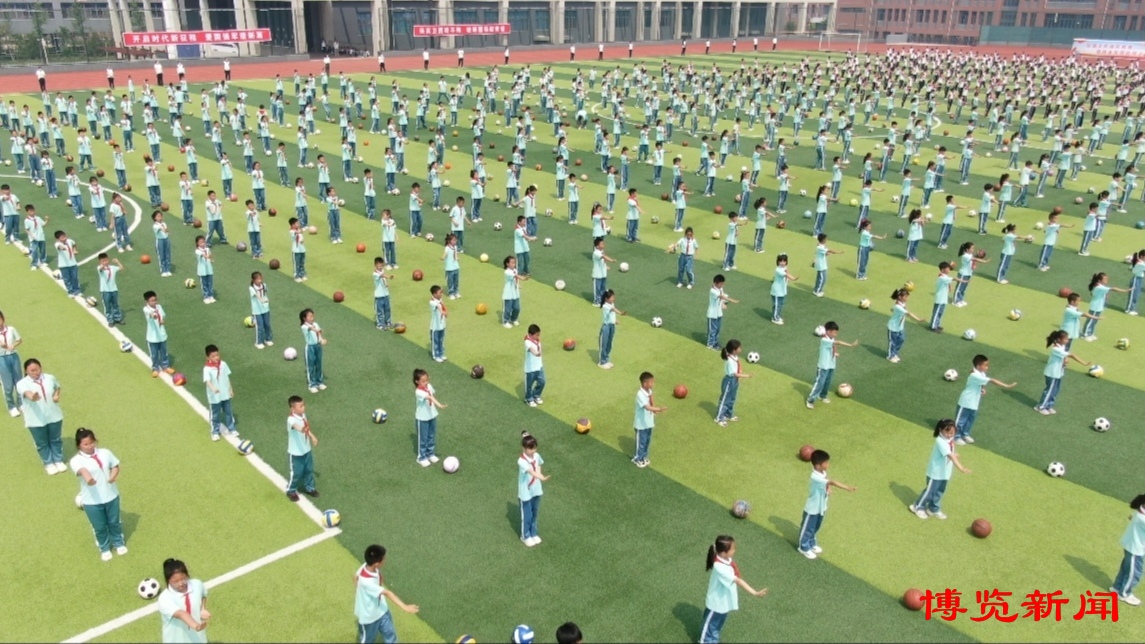 筑牢国防教育进校园,国防教育进校园点燃萌娃强国梦