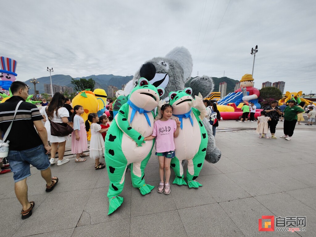 自贡娱乐场所新玩法,自贡人在自贡去哪里耍