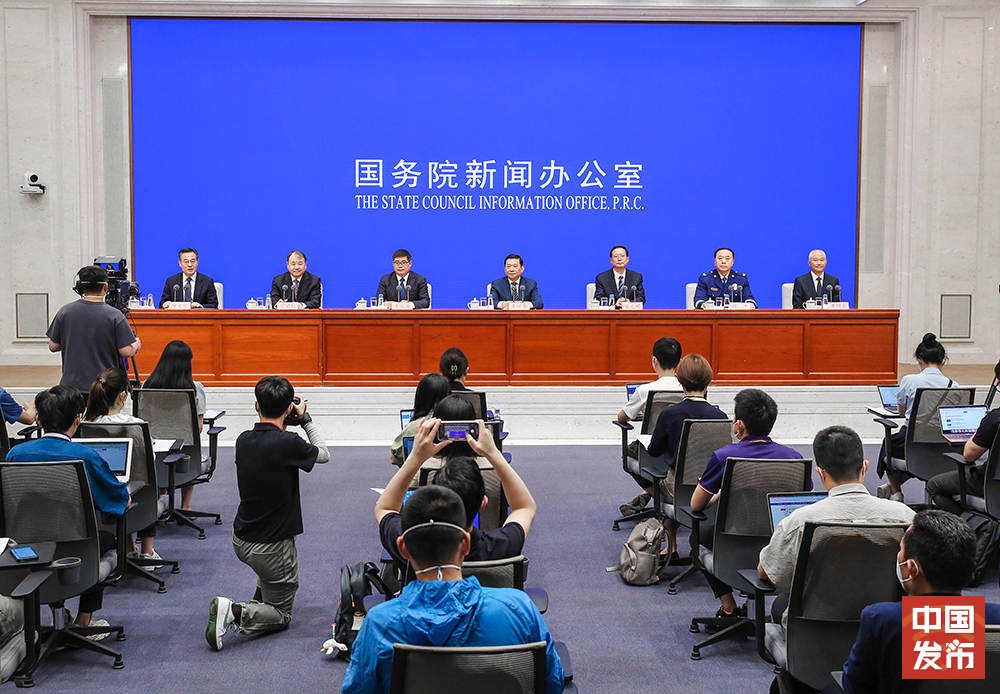 国新办举行“权威部门话开局”系列主题新闻发布会介绍“贯彻落实*党**的二十大重大决策部署推进应急管理体系和能力现代化”有关情况