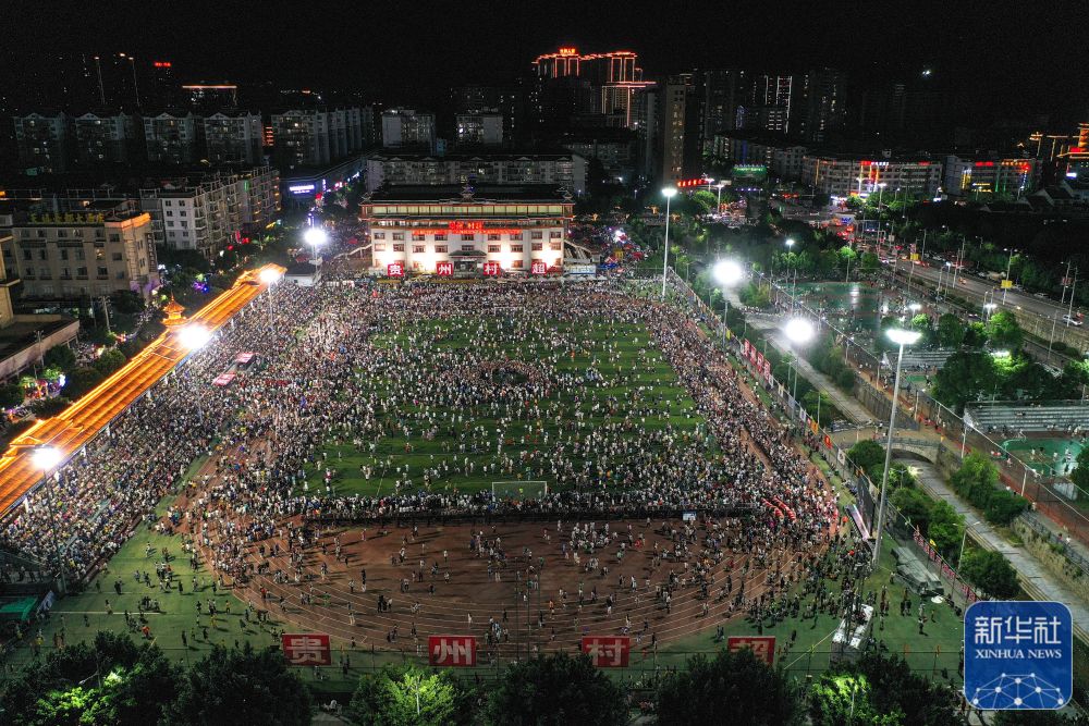 新华全媒+|贵州“村超”，点燃夏日足球热情