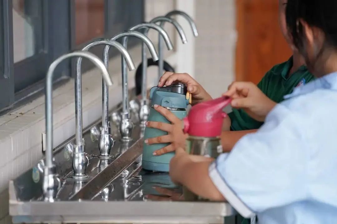 喜讯我校再获一项省级荣誉称号,我市6所学校获国家级表彰