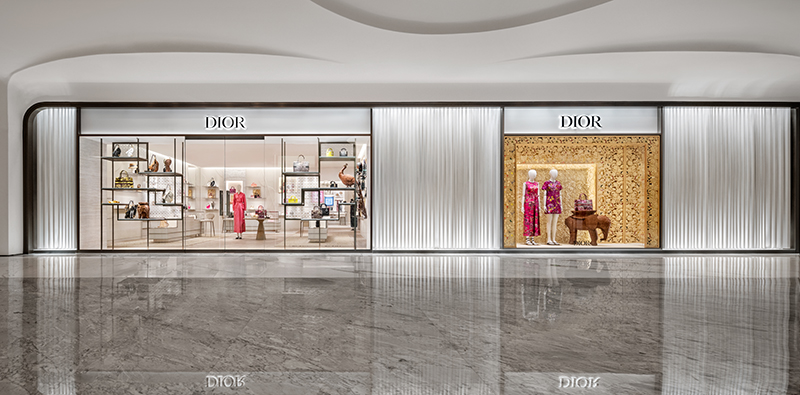 今日消费资讯：3家DIOR精品店在成都SKP正式开幕、飞利浦高效节能系列LED新品上市