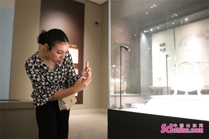 领略感知泱泱齐风！外国友人感知体验活动走进临淄