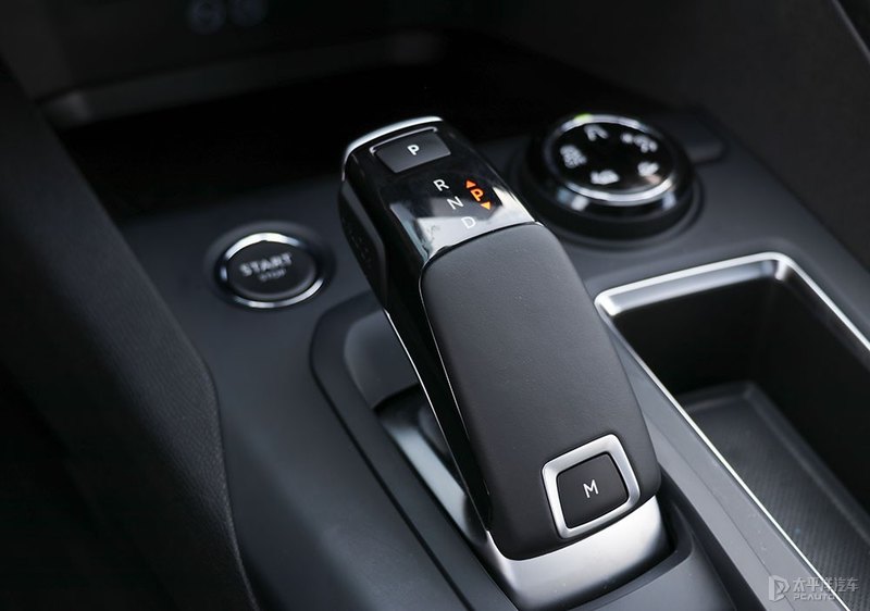 懂车帝原创全新标致4008底盘,标致4008创享版1.8t底盘拆解