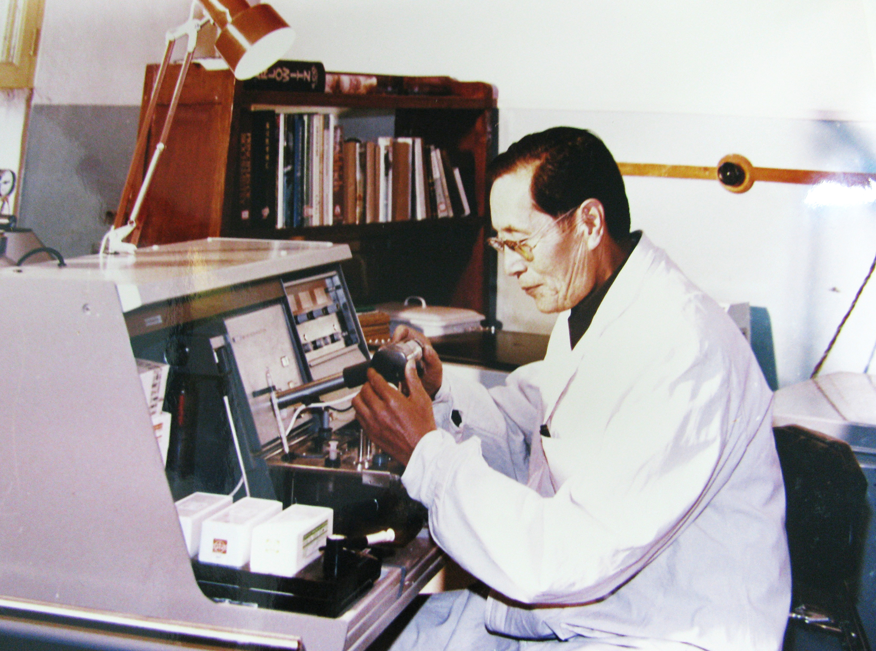 六十七载*途征**与跨越,做刀尖上的最美舞者——兰大二院神经外科发展纪实