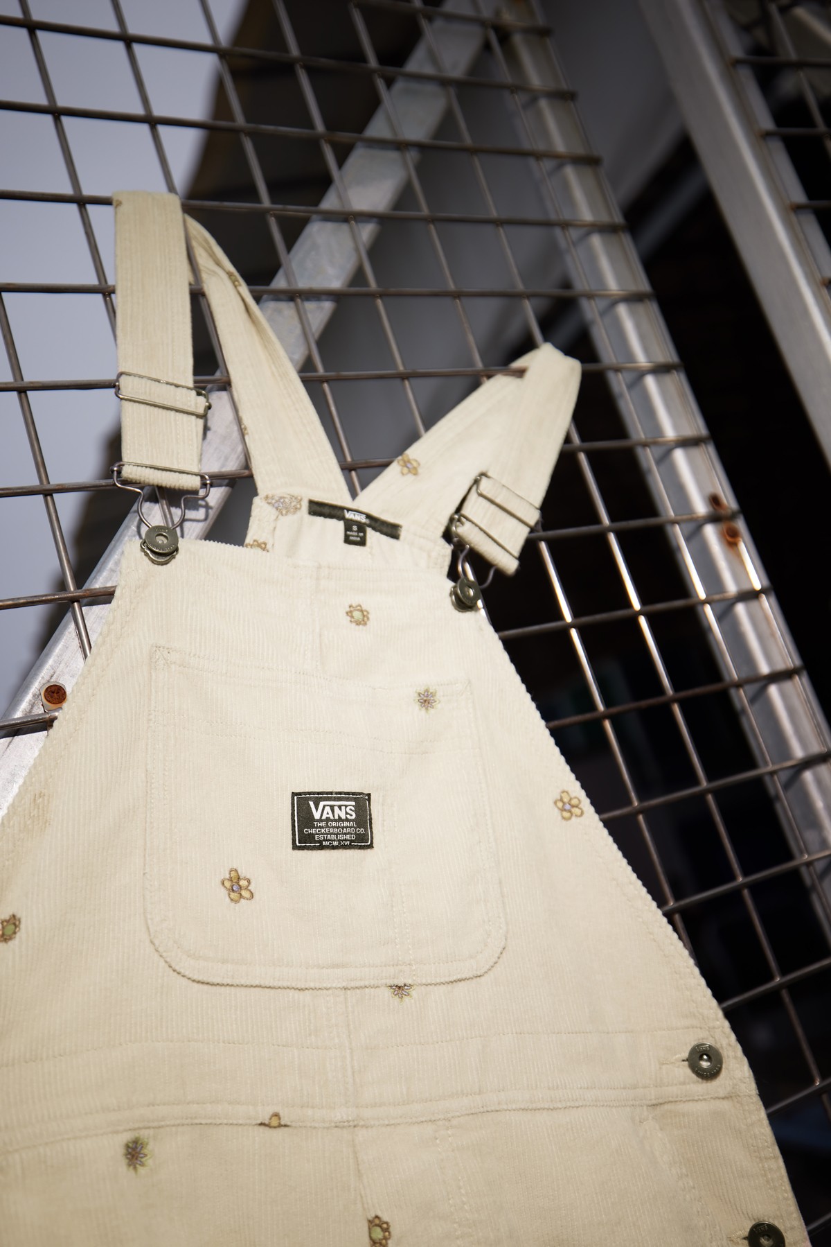 vans经典复古款,vans经典款和复古款有什么区别