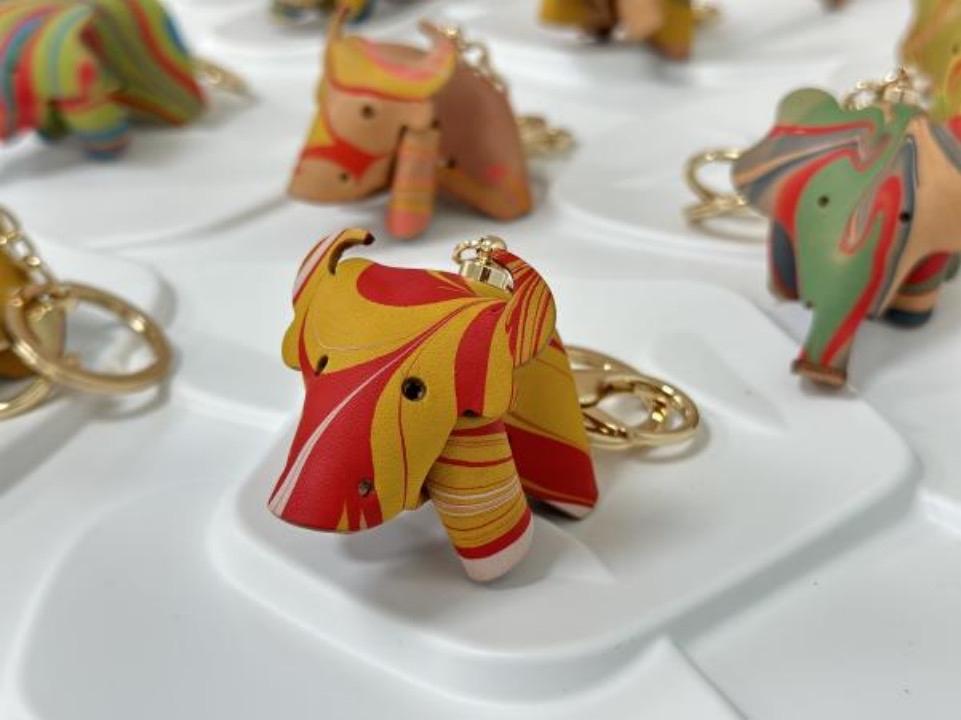 “以手造物，让爱传递”布吉街道职康中心开展水拓画职业技能培训