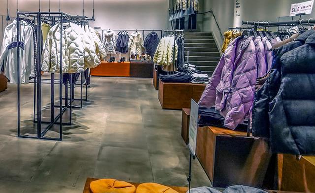 国产羽绒服卖到7000元,国产羽绒服贵上热搜