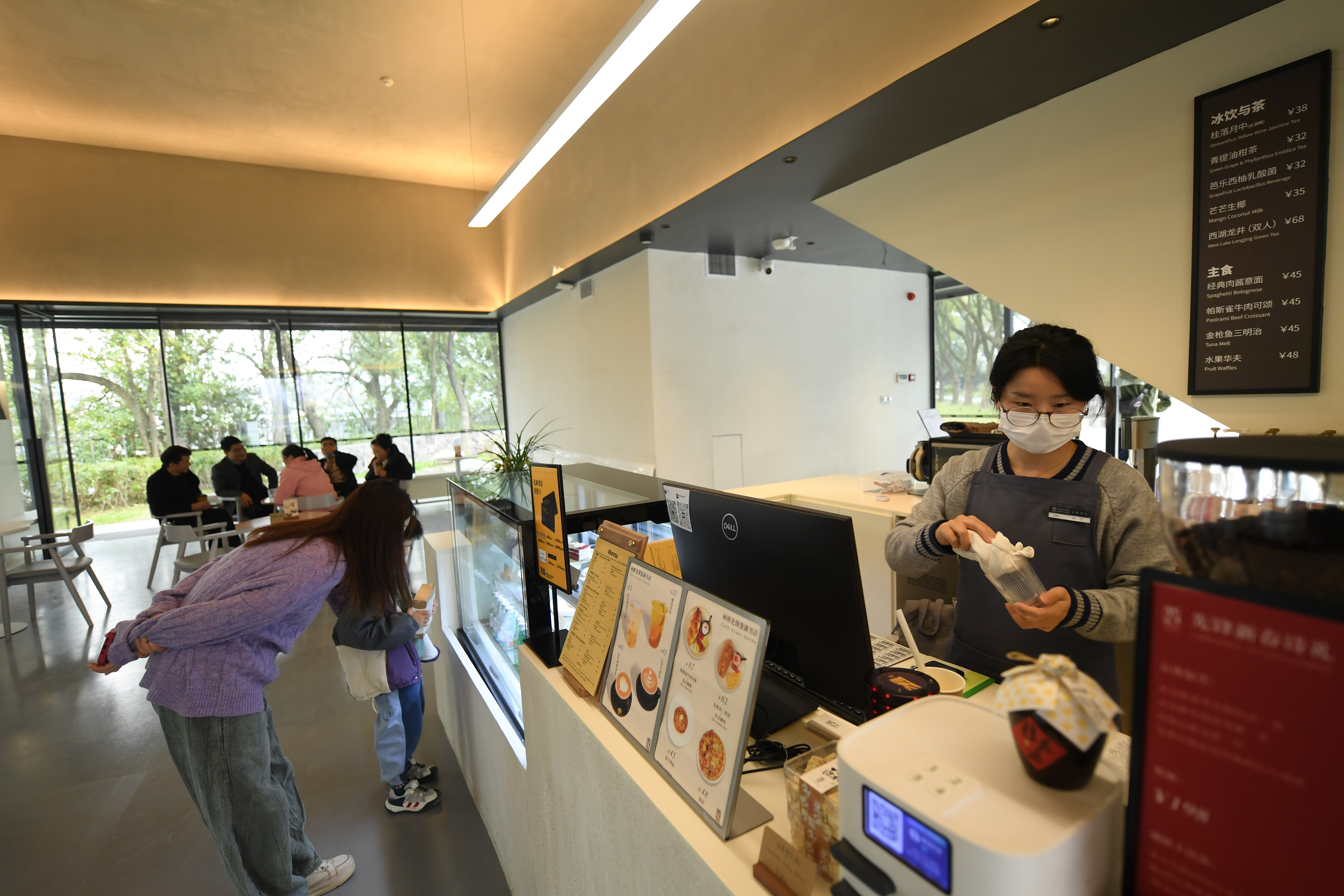 绍兴诸暨小镇街景实拍,绍兴城中村改造鉴湖村