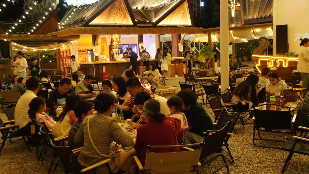 22.26万人次、2.04亿元！澄江清明假期“不负*光春**”