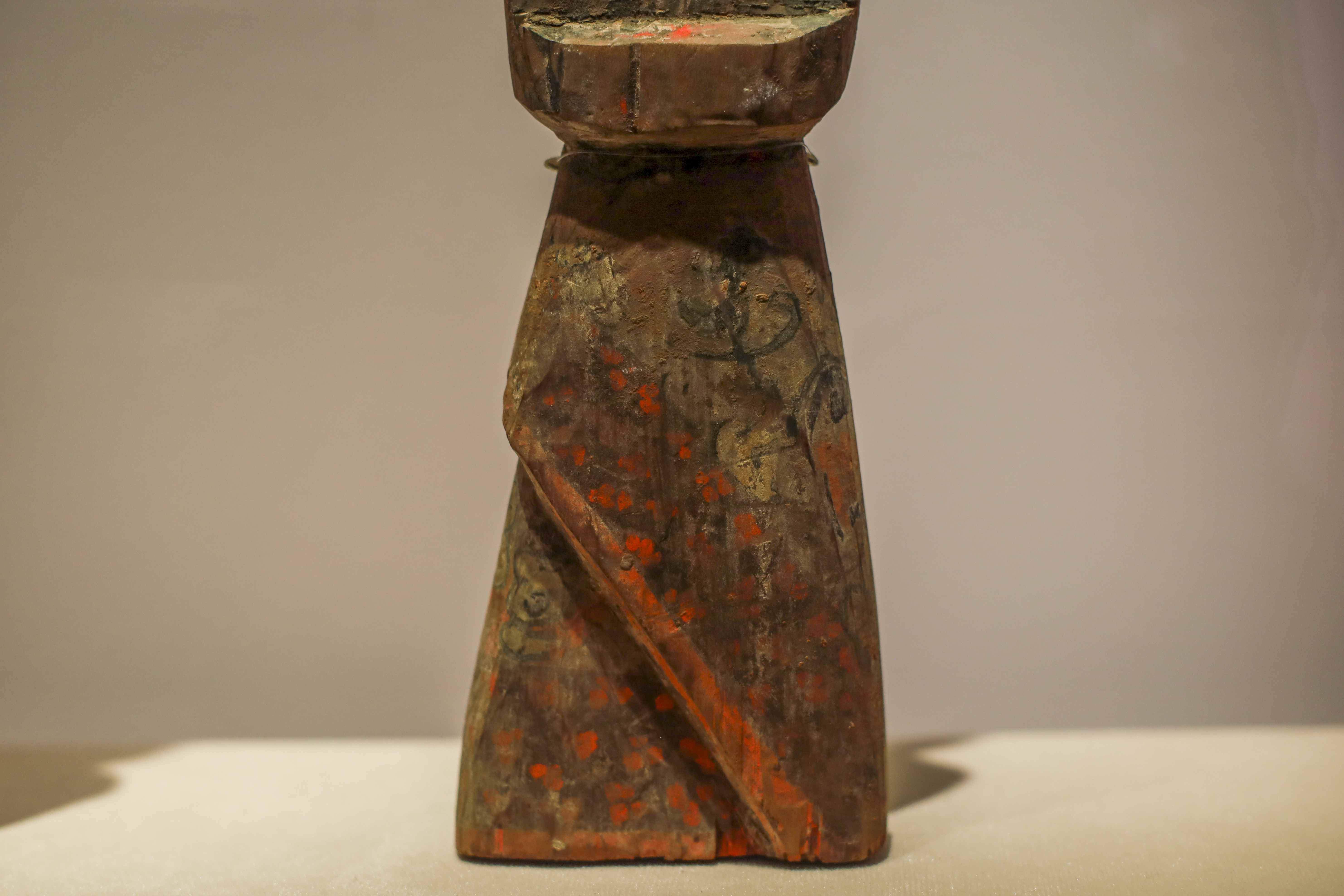 图说中国历代服饰,礼仪之邦华夏之服